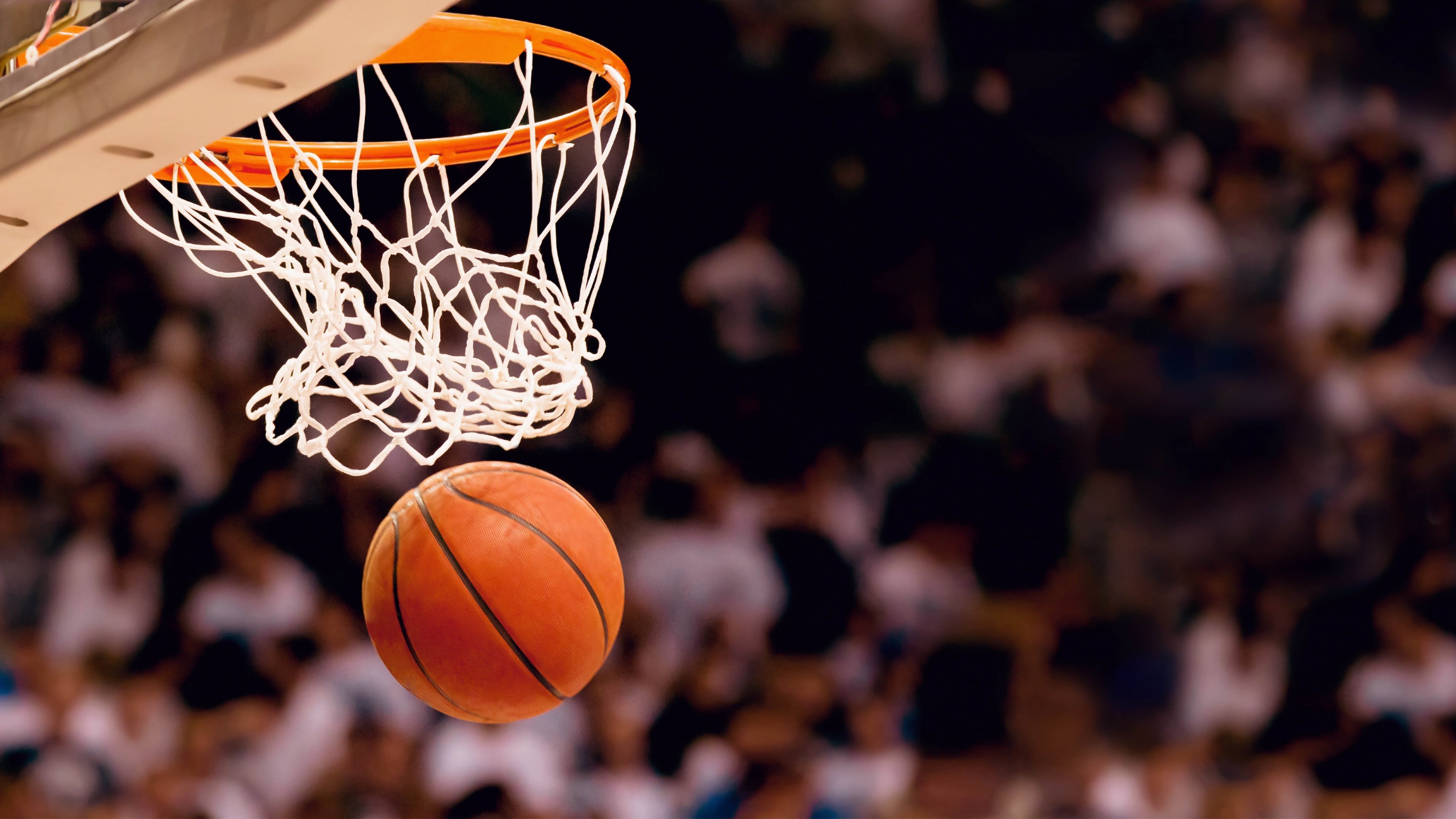 北京国安与对手激烈对抗，北京国安战绩